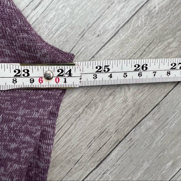 Ivory Ella Heather Purple Cropped Sweatshirt Size Small - Picture 6 of 7